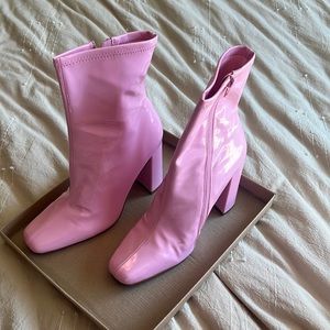 Steve Madden go go boots